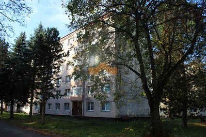 Byt 3+1, OV, 65 m2, 3.NP ul.Dlouhá, Horní Slavkov, okr. Sokolov. - Fotka 1